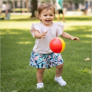 Jessica Simpson Pink Ruffle top and floral  blue shorts set size 18 M